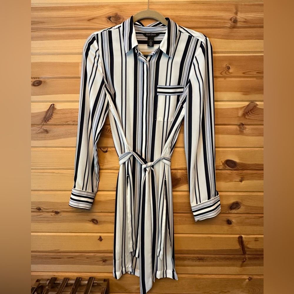 White House black market belted shirt. New, never worn.